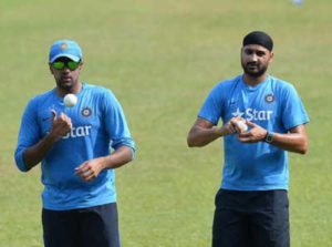 Harbhajan tells Ashwin that He is not Jealous of Him